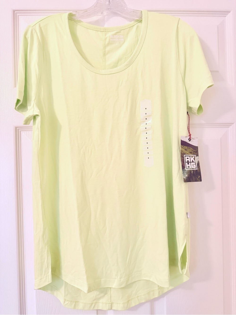 AKHG short sleeved women’s T-shirt,  SPF 50 protection,  yellow,  Medium,  NWT